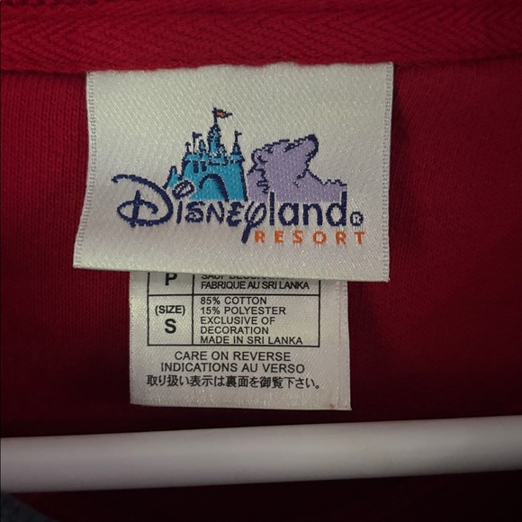 VINTAGE DISNEYLAND Red Crewneck Graphic Sweatshirt - Picture 3 of 7